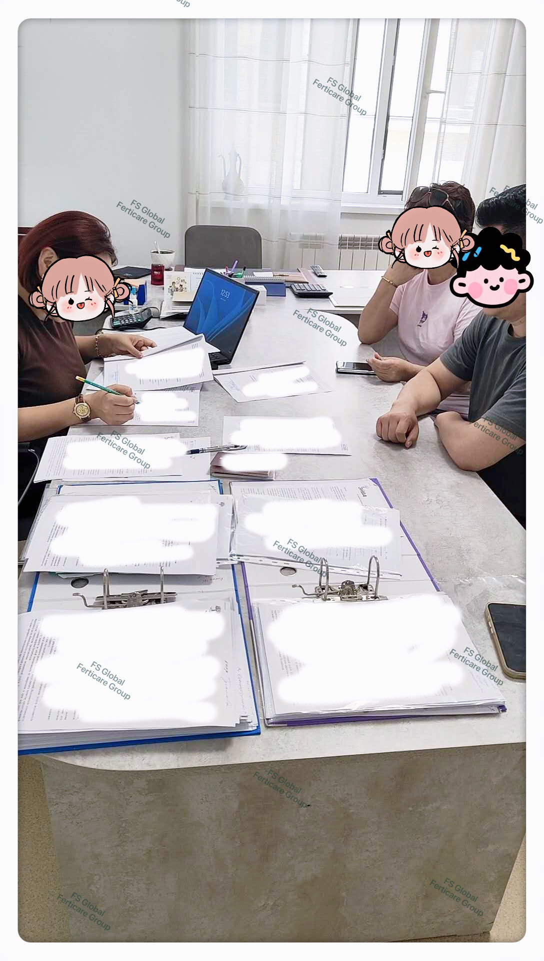 生产前见面和文件确认现场。 3/4