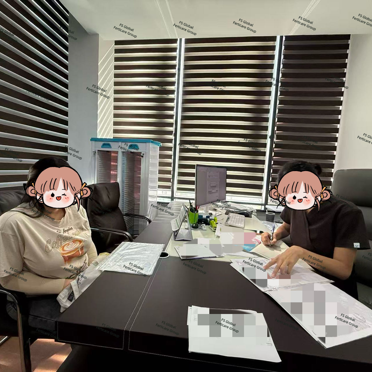 到院后在接诊区域完成资料确认。
